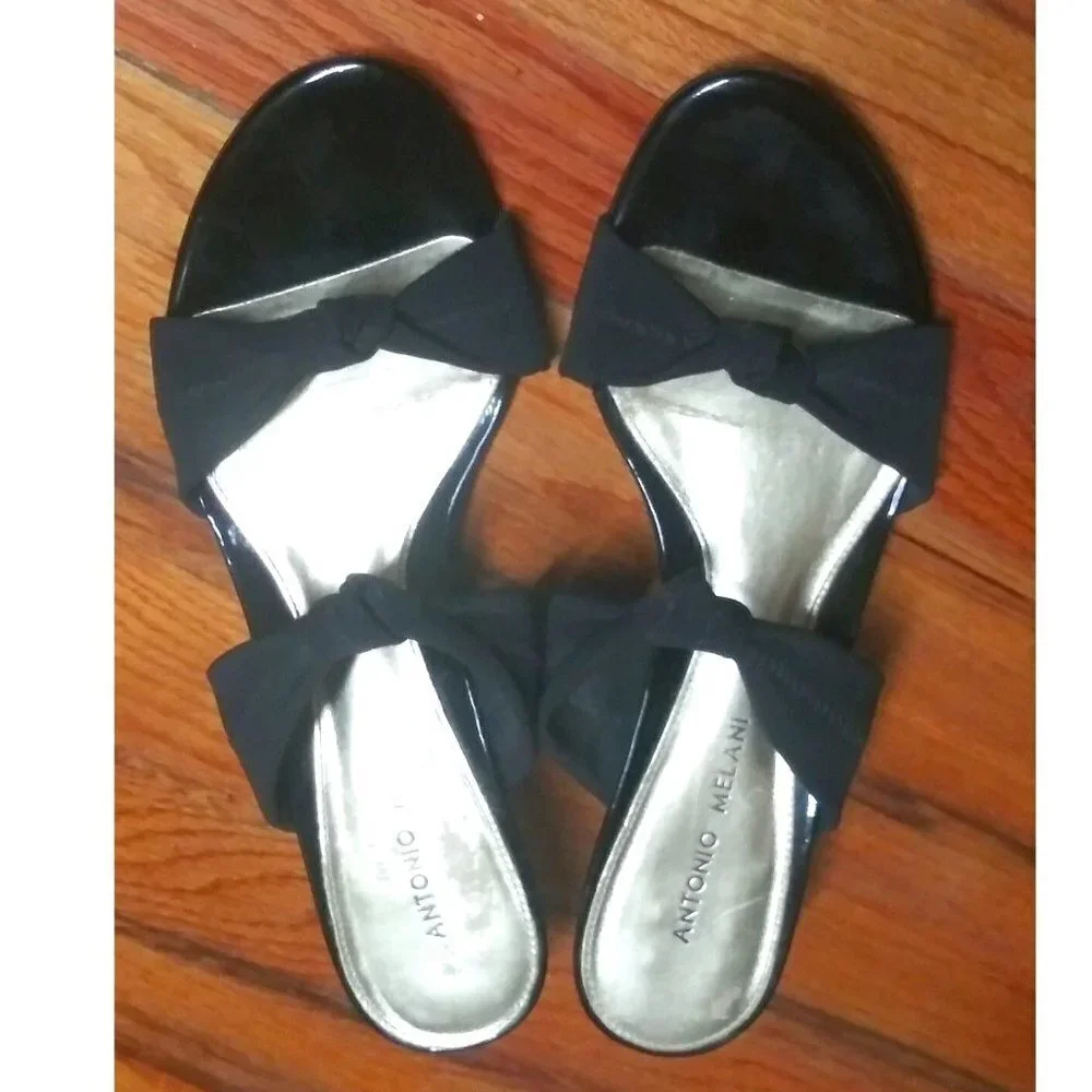 Antonio Melani Wedge sandals Slip on stretch straps Riveria Sz 8.5M black strapy